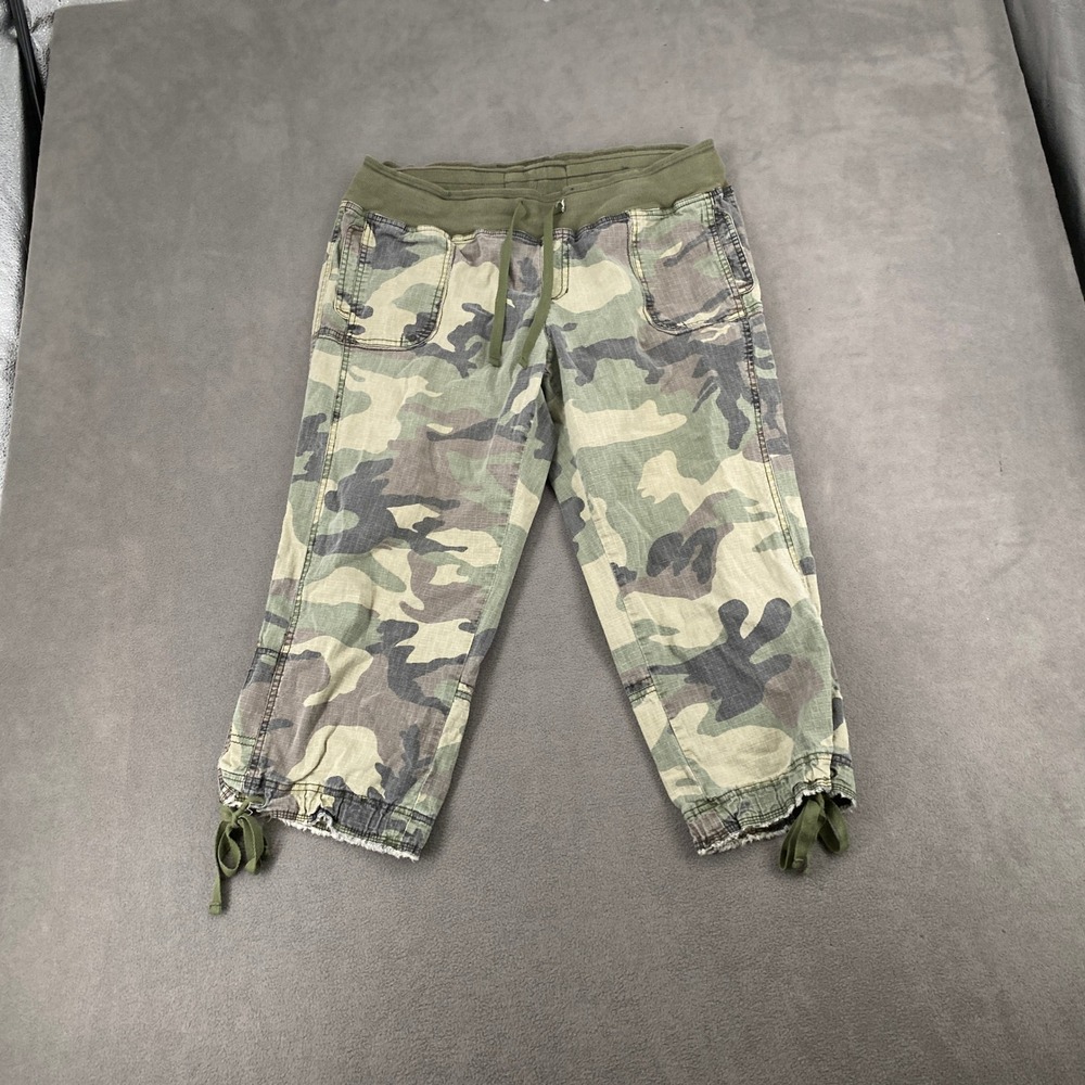 Younique Camo Cargo Capri Pants Women 16 Green Camouflage Drawstring Ripstop